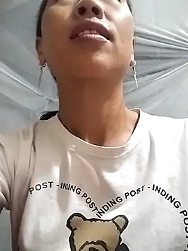 cute love00 online show from 09/10/25, 11:48