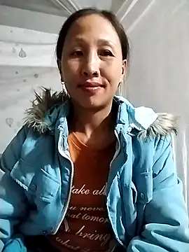 Snapshot of cute_love00 chatting on 11/03/25, 12:20 cute love00 online show from 11/03/25, 12:20