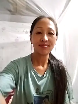 cute love00 online show from 09/30/25, 11:22