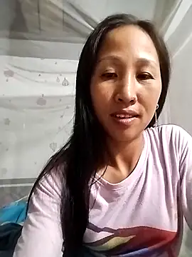 Snapshot of cute_love00 chatting on 10/31/25, 06:54 cute love00 online show from 10/31/25, 06:54