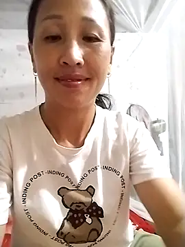 cute love00 online show from 10/03/25, 11:28
