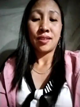 Snapshot of cute_love00 chatting on 12/18/25, 11:58 cute love00 online show from 12/18/25, 11:58