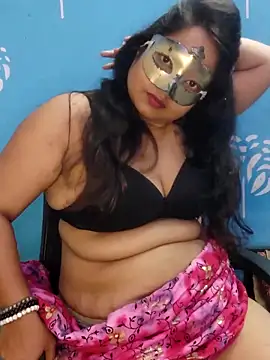 Snapshot of sana_khan666 chatting on 09/26/25, 10:11 sana khan666 online show from 09/26/25, 10:11