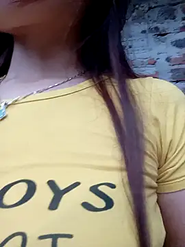 Snapshot of adbosa_00 chatting on 03/25/26, 11:09 adbosa 00 online show from 03/25/26, 11:09