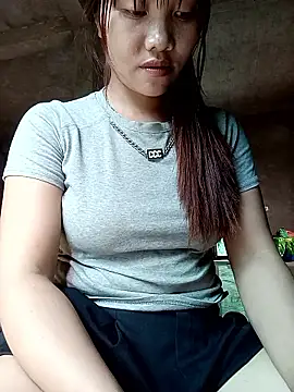 Snapshot of adbosa_00 chatting on 04/10/26, 05:47 adbosa 00 online show from 04/10/26, 05:47