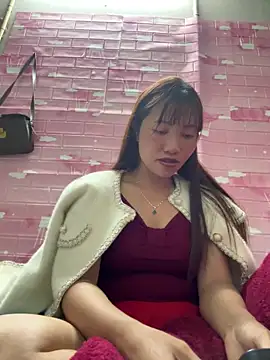 Snapshot of adbosa_00 chatting on 03/05/26, 03:52 adbosa 00 online show from 03/05/26, 03:52