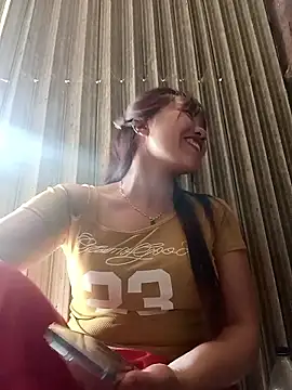 Snapshot of adbosa_00 chatting on 03/27/26, 07:28 adbosa 00 online show from 03/27/26, 07:28