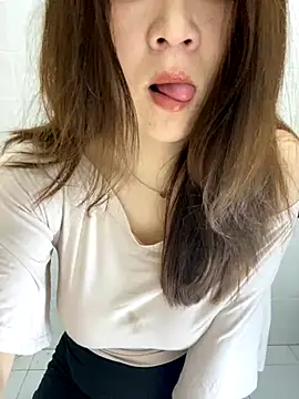 jiajia1060 online show from 10/03/25, 10:00