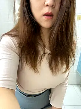 jiajia1060 online show from 09/23/25, 12:50