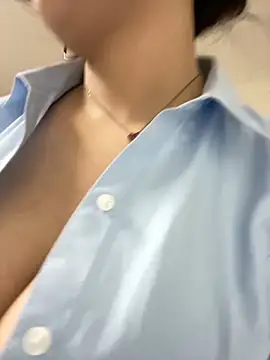 jiajia1060 online show from 11/05/25, 11:57