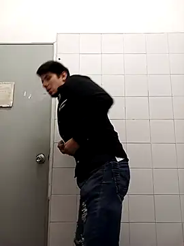 AssHotBoytwink online show from 11/12/25, 10:13