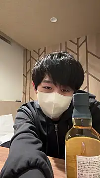 Snapshot of akkan_6868 chatting on 12/17/25, 12:21 akkan 6868 online show from 12/17/25, 12:21