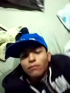 Snapshot of xnrosascontrxk chatting on 11/07/25, 05:12 xnrosascontrxk online show from 11/07/25, 05:12