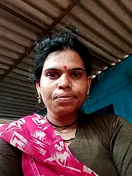 Snapshot of Soniya_pandit chatting on 07/05/26, 08:21 Soniya pandit online show from 07/05/26, 08:21