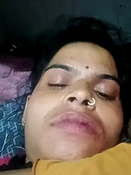 Snapshot of Soniya_pandit chatting on 05/09/26, 12:14 Soniya pandit online show from 05/09/26, 12:14