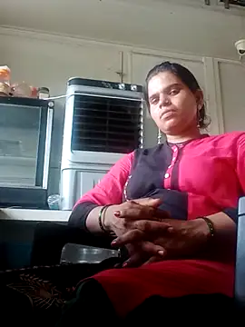 Snapshot of Soniya_pandit chatting on 05/29/26, 10:10 Soniya pandit online show from 05/29/26, 10:10