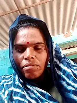 Snapshot of Soniya_pandit chatting on 07/17/26, 06:10 Soniya pandit online show from 07/17/26, 06:10