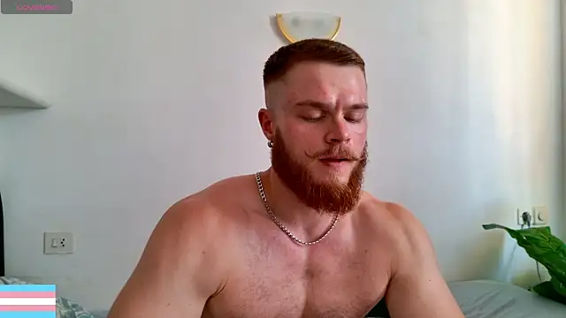 Snapshot of VictorTransMan chatting on 07/08/26, 10:27 VictorTransMan online show from 07/08/26, 10:27