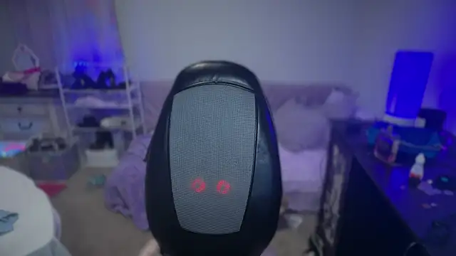 bbgurlnickii online show from 11/16/25, 03:22