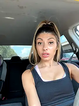 bbgurlnickii online show from 09/18/25, 08:12