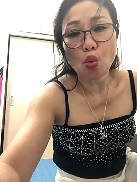 Vitamin sexy online show from 10/21/25, 12:48