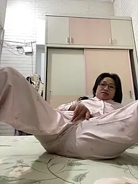 Vitamin sexy online show from 12/14/25, 11:43