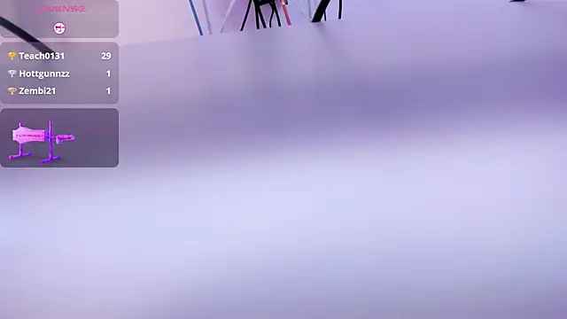 Snapshot of Micki__ chatting on 12/04/25, 11:20 Micki online show from 12/04/25, 11:20