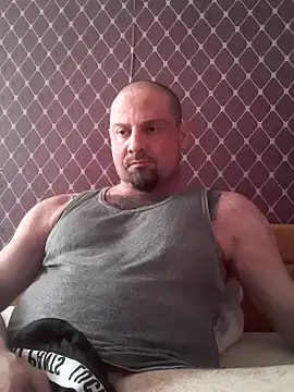  NEREZA  online show from 10/14/25, 02:50