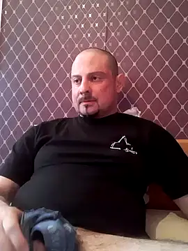  NEREZA  online show from 09/30/25, 04:02