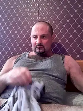  NEREZA  online show from 04/13/26, 03:38