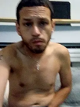 Snapshot of Andrez5041 chatting on 09/16/25, 12:39 Andrez5041 online show from 09/16/25, 12:39