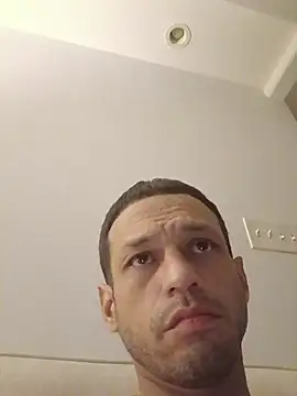 Andrez5041 online show from 11/20/25, 06:36