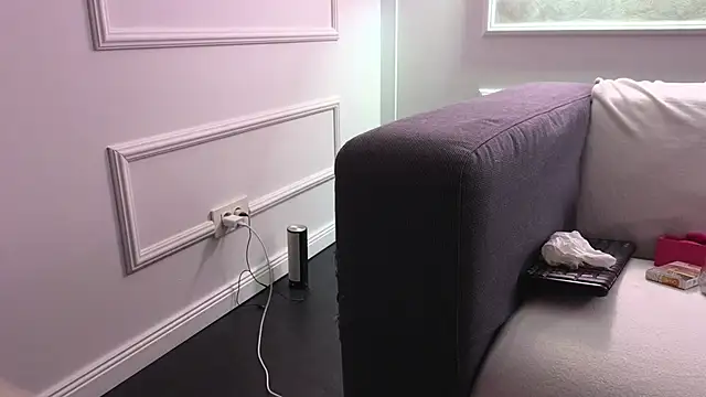 AlyaRei online show from 11/03/25, 12:16