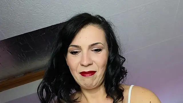 AlyaRei online show from 10/19/25, 05:59