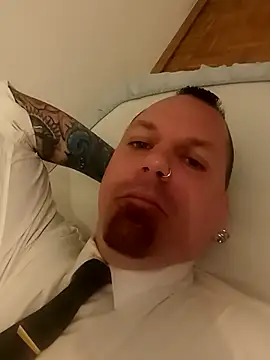 Premium-Jogurt online show from 11/18/25, 03:43