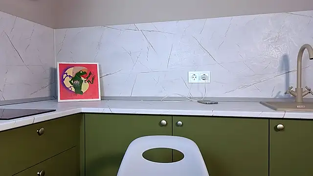 LexeeLuv online show from 09/28/25, 09:44