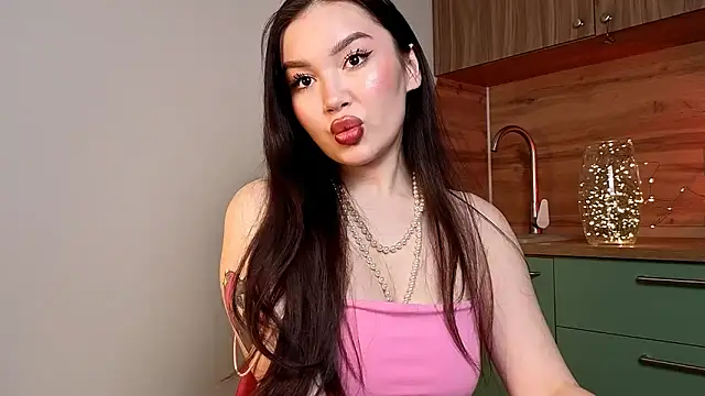 LexeeLuv online show from 01/12/26, 10:14