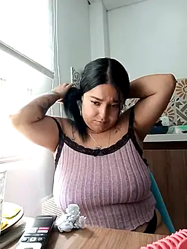 Snapshot of mylittle_sophie7 chatting on 09/18/25, 05:38 mylittle sophie7 online show from 09/18/25, 05:38