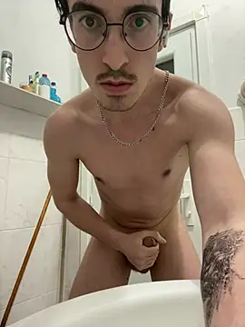 Snapshot of TurkYasura chatting on 02/24/26, 06:20 TurkYasura online show from 02/24/26, 06:20