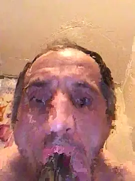 Snapshot of axvvgchx chatting on 03/15/26, 11:34 axvvgchx online show from 03/15/26, 11:34