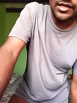 Snapshot of hotboysahil chatting on 04/16/26, 09:43 hotboysahil online show from 04/16/26, 09:43