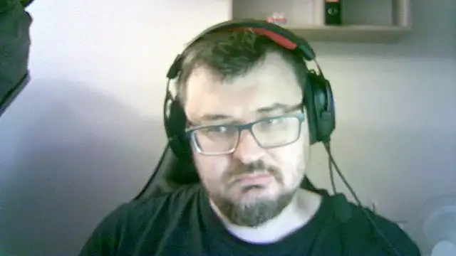 Snapshot of SirAbuser chatting on 12/17/25, 06:07 SirAbuser online show from 12/17/25, 06:07