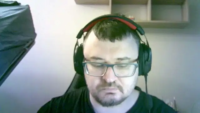 Snapshot of SirAbuser chatting on 11/10/25, 08:30 SirAbuser online show from 11/10/25, 08:30