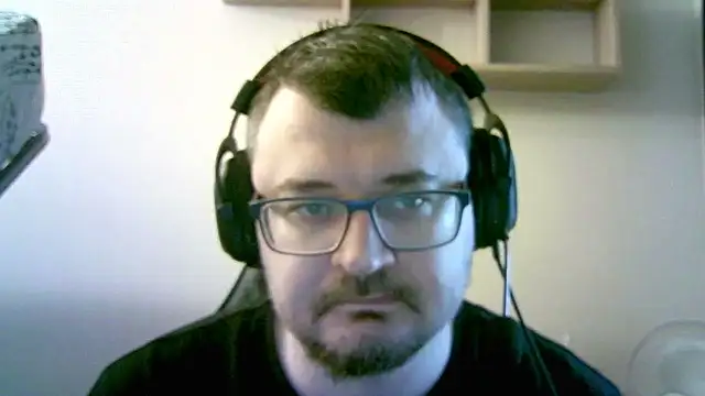 Snapshot of SirAbuser chatting on 11/20/25, 08:37 SirAbuser online show from 11/20/25, 08:37