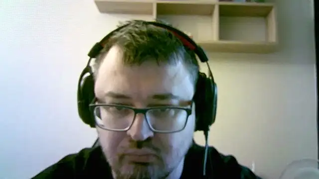 Snapshot of SirAbuser chatting on 11/24/25, 08:25 SirAbuser online show from 11/24/25, 08:25