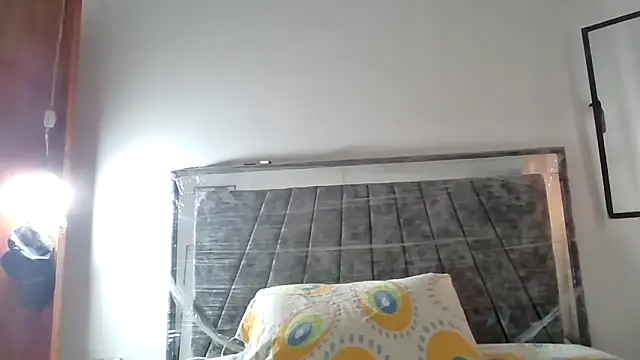 JuceAn14 online show from 03/29/26, 05:47