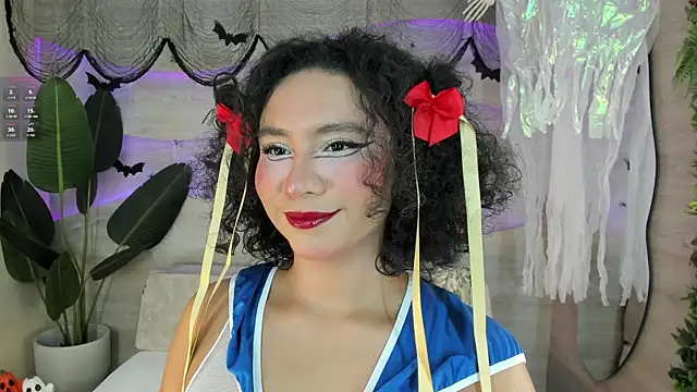 ellette   online show from 10/30/25, 05:32