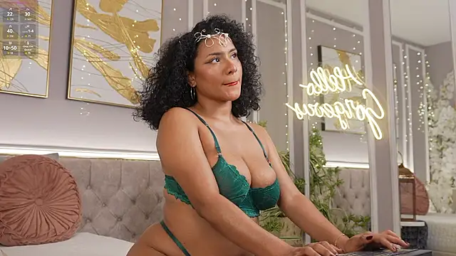 ellette   online show from 03/18/26, 07:04