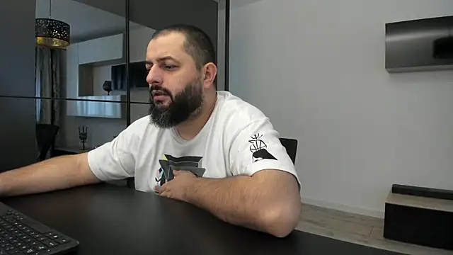 Snapshot of DravenPeak chatting on 09/29/25, 05:58 DravenPeak online show from 09/29/25, 05:58