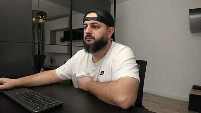 Snapshot of DravenPeak chatting on 10/29/25, 05:12 DravenPeak online show from 10/29/25, 05:12